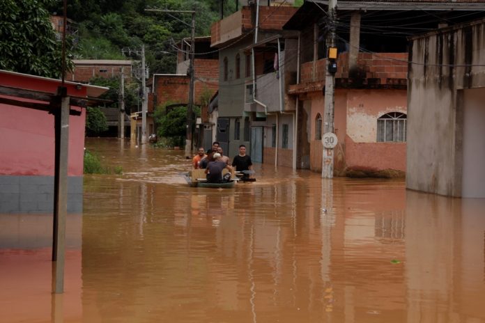 11_01_2022_A tendência para as próximas horas é começar a baixar os níveis do Rio Piracicaba e do Córrego Caladão (1)