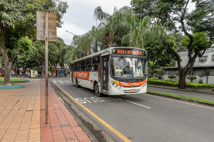 ÔNIBUS