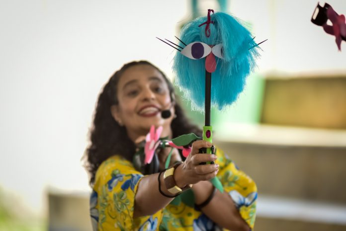Denise Maria - Lugar de Encontros e Encantos - Escola Padre João - Ipaba abril22 - foto Ricardo Alves (4)