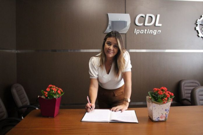 Edilene Lopes agora é presidente do Conselho da Mulher Empreendedora da Aciapi Aciapi-CDL - Foto Divulgação