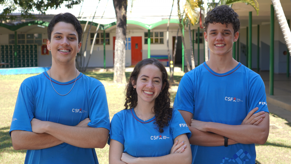  Equipe Made In Minas -Thulio Siqueira, Gabriela Silva e Daniel Umbelino