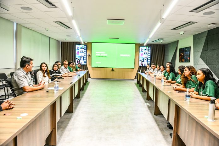 Usiminas dá início ao Programa Mentoria para Jovens (2)