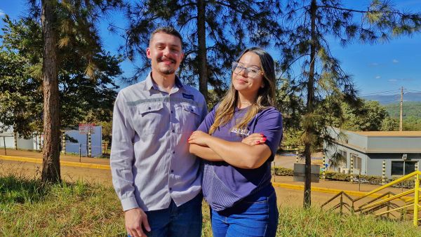 Usiminas abre inscrições para programas de Estágio e Aprendiz