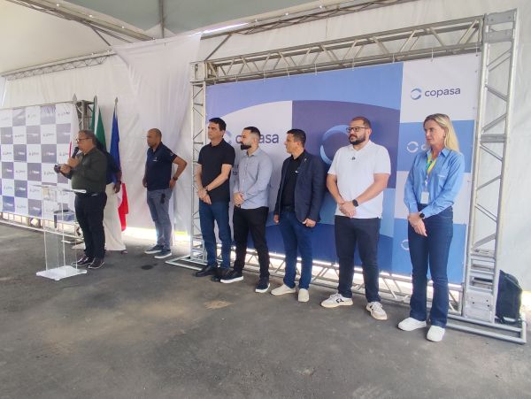 Cerimônia de início da 3ª etapa das obras de abastecimento de água foi realizada nesta sexta-feira (1010) na ETA Santa Terezinha, em Timóteo.