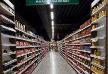 Supermercados abrem no feriado de Corpus Christi no Vale do Aço