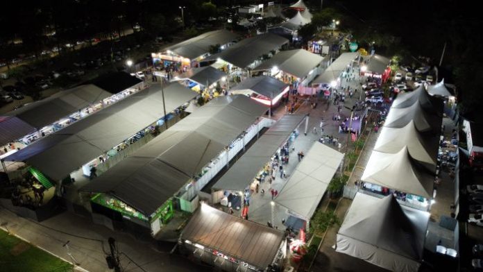 A Feiraço ocorrerá entre os dias 27 e 30 de maio, de quarta-feira a sábado, das 18h às 23h