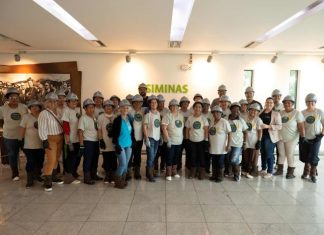 Mulheres do Vila Ipanema têm primeira aula do Projeto Nas Linhas do Tempo