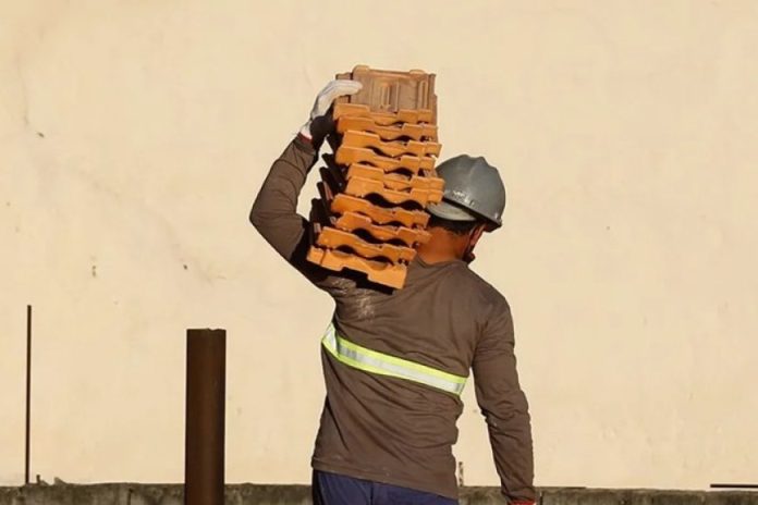 Construção civil em Minas perde ritmo
