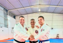 Atleta com deficiência visual, Tiago Fernandes, conquista faixa-preta de Jiu-Jitsu e celebra trajetória de inclusão