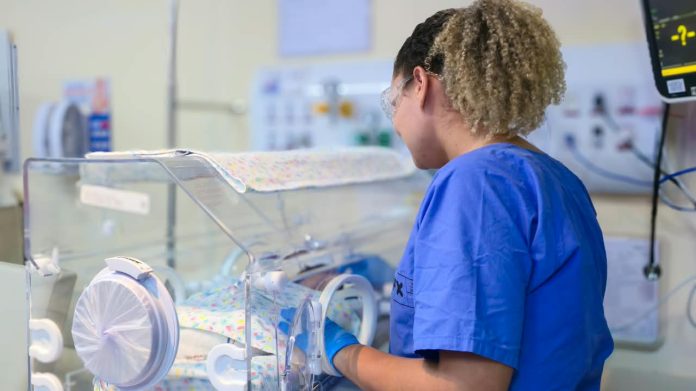 UTI Neonatal Hospital Márcio Cunha