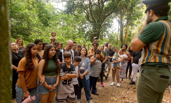 01_Caminhada_pela_trilha
