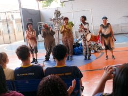 Ponto de Cultura Grupo Farroupilha leva “Por que você não vai?” e o Teatro do Oprimido à Estação Memória.