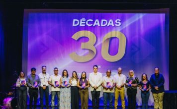 Décadas de dedicação e histórias: colaboradores são homenageados em cerimônia da Fundação São Francisco Xavier