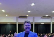Ipatinga recebe palestra show “Assim Nasce um Vendedor” com foco na preparação das equipes para o Natal