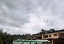Centro de Terapias de Santana do Paraíso recebe novo ônibus para transportar famílias e pacientes